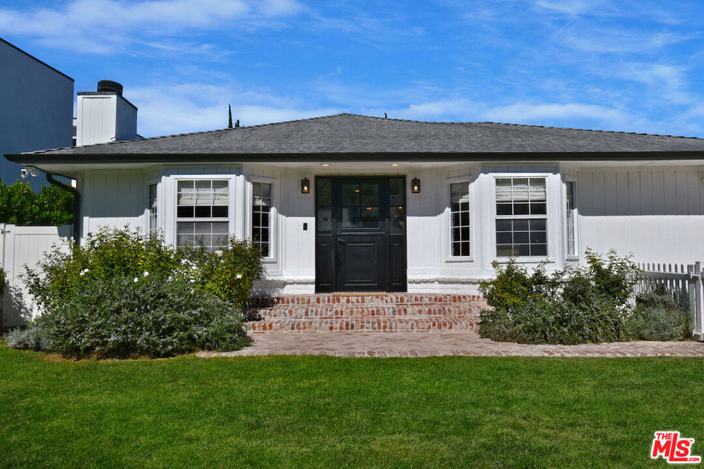 18033 Rosita Street