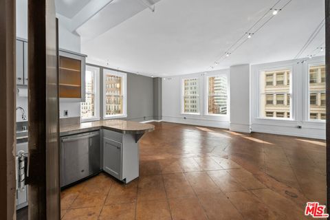 215 W 7th Street 508 Los Angeles CA 90014