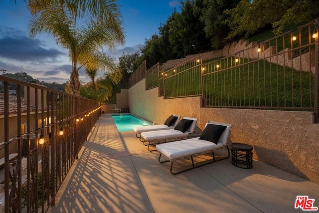 15330 Del Gado Drive, Los Angeles