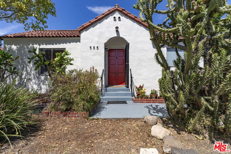 585 N Irving Boulevard
