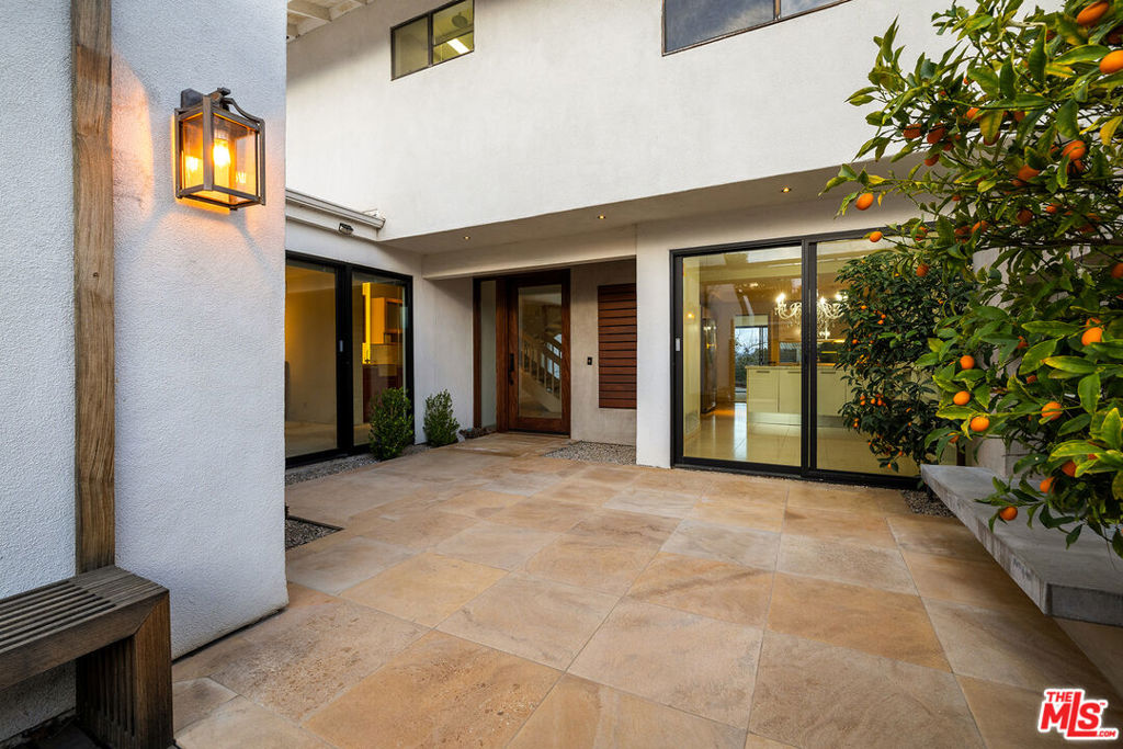 Properties 3 2548 Angelo Drive