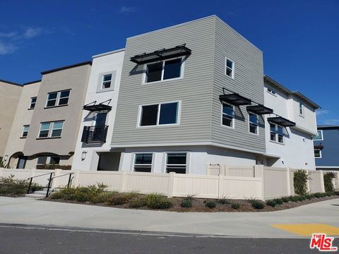 757 Daniel Freeman Cir Inglewood CA 90301