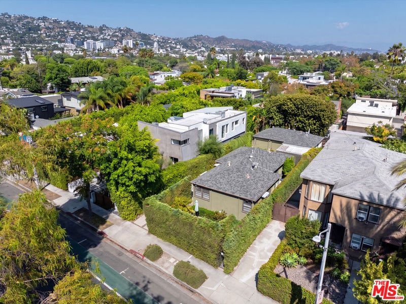 350 N San Vicente Boulevard