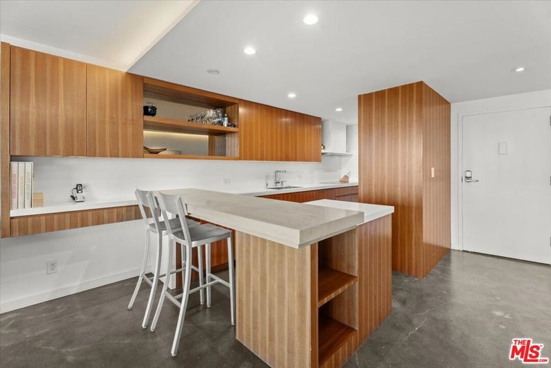 4316 Marina City Drive 327