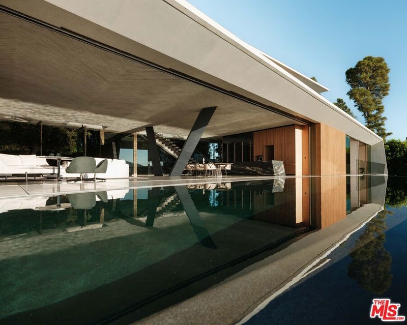 1331 Linda Flora Drive