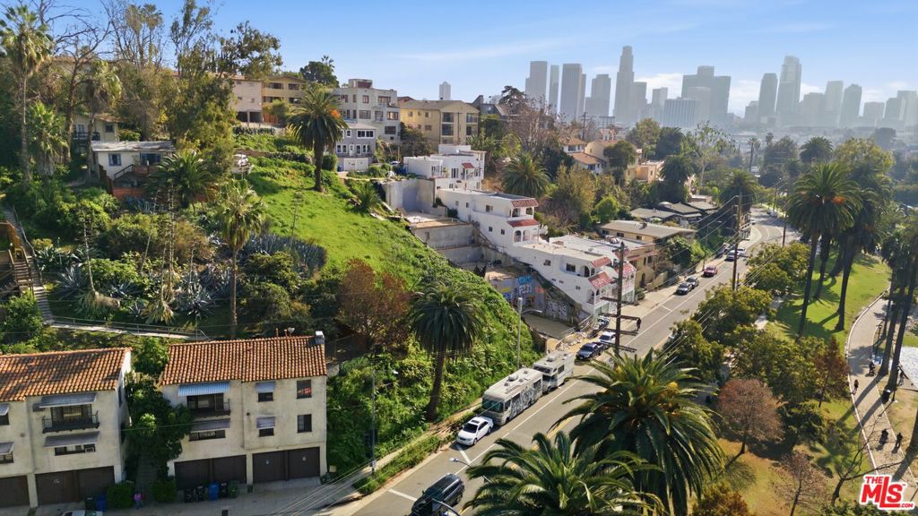 734 Echo Park Avenue