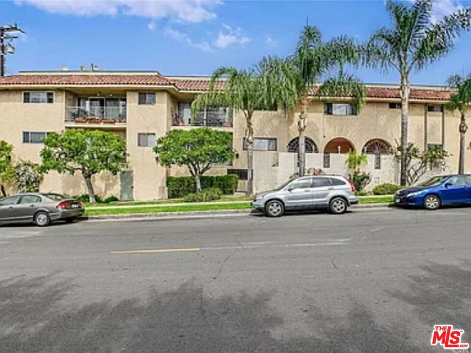 6771 Springpark Avenue 106A