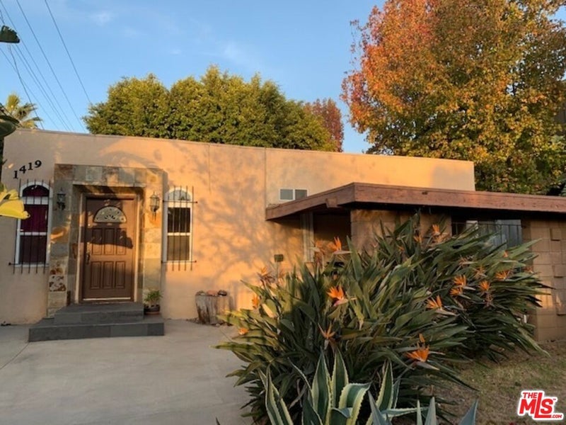 1419 Stanford Street