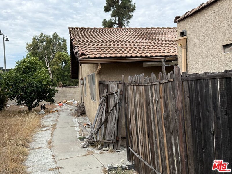 2477 Calle Villada Circle