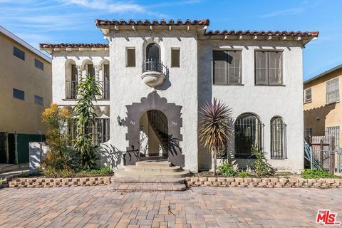 741 S Curson Avenue Los Angeles CA 90036