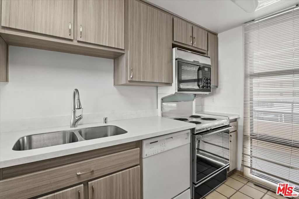 4337 Marina City Drive 247