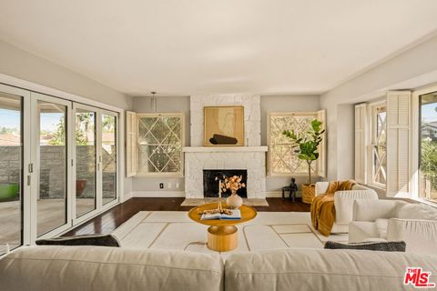 6213 S Corning Avenue Los Angeles CA 90056