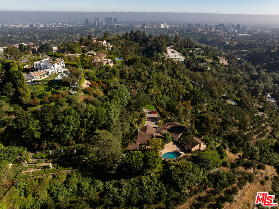 1037 Bel Air Court