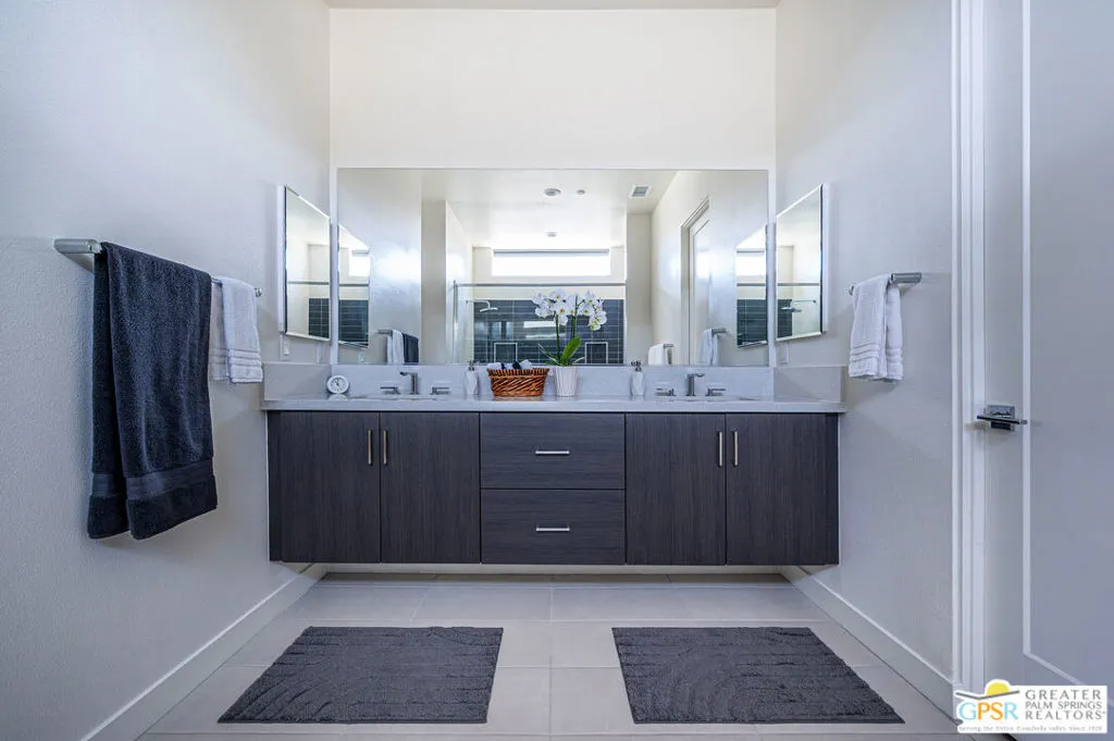 Palm Springs, California 92262, United States, 3 Bedrooms Bedrooms, ,3 BathroomsBathrooms,Residential,Active,132037