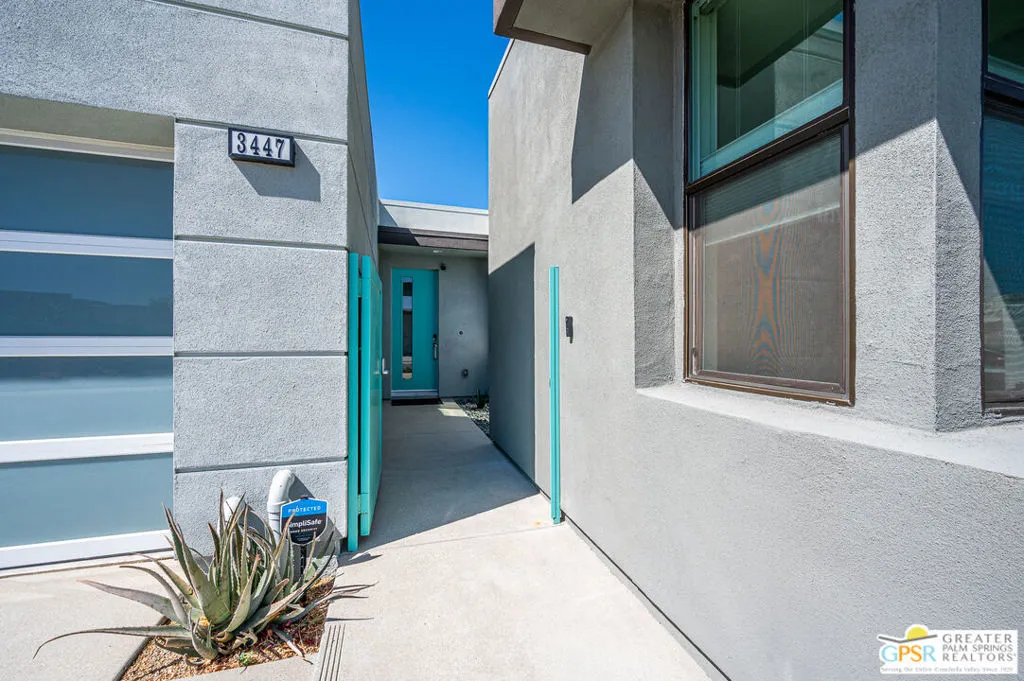 Palm Springs, California 92262, United States, 3 Bedrooms Bedrooms, ,3 BathroomsBathrooms,Residential,Active,132037