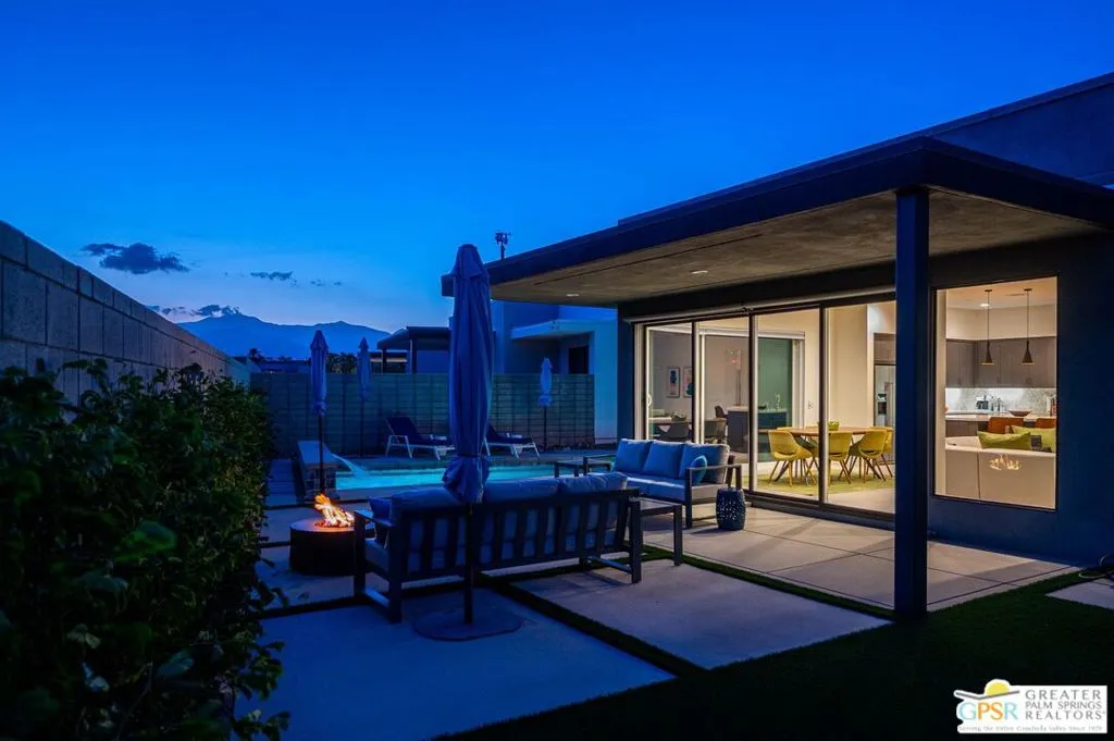 Palm Springs, California 92262, United States, 3 Bedrooms Bedrooms, ,3 BathroomsBathrooms,Residential,Active,132037