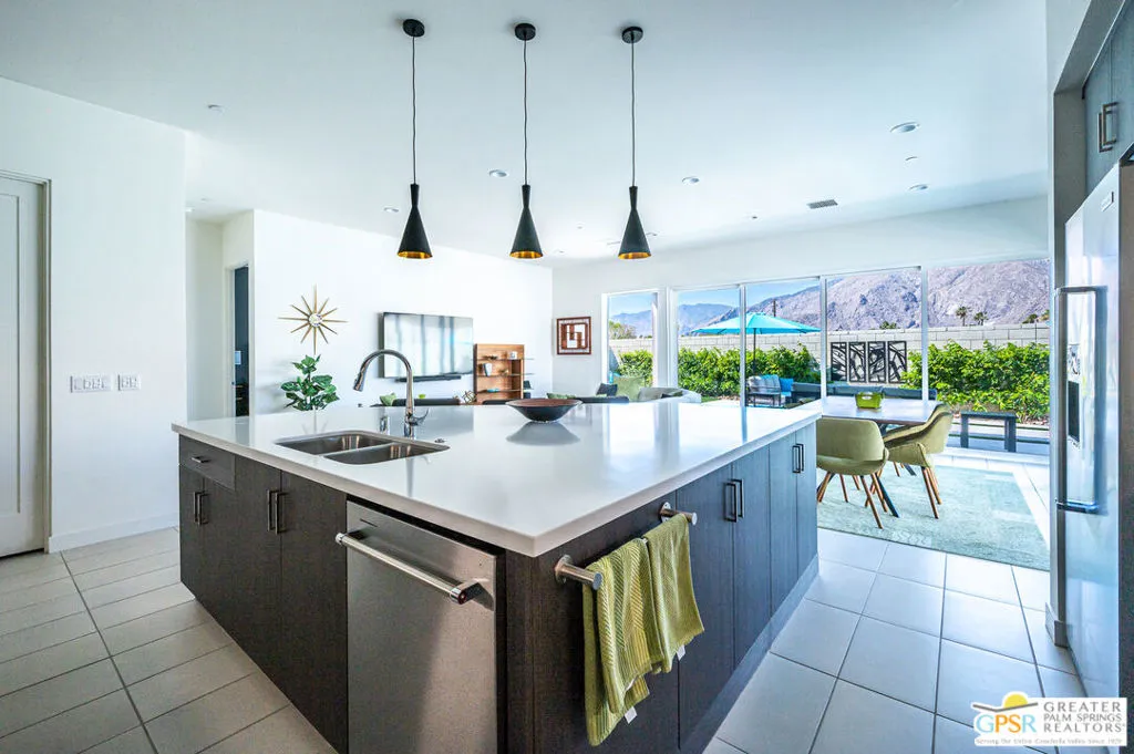 Palm Springs, California 92262, United States, 3 Bedrooms Bedrooms, ,3 BathroomsBathrooms,Residential,Active,132037