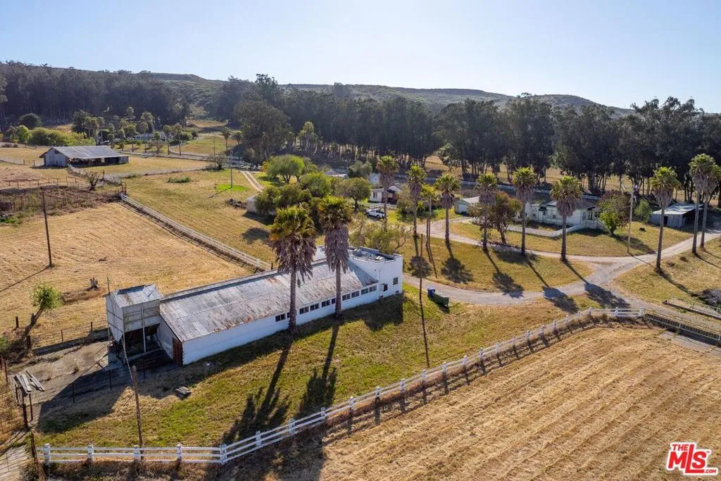 Lompoc, California 93436, United States, 4 Bedrooms Bedrooms, ,3 BathroomsBathrooms,Residential,Active,234732