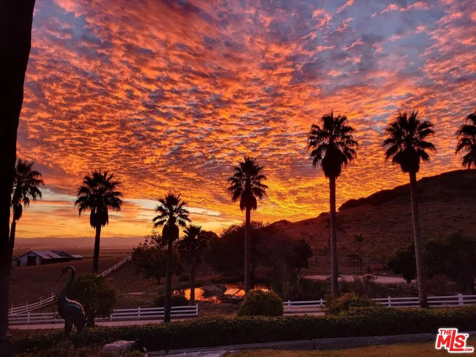 Lompoc, California 93436, United States, 4 Bedrooms Bedrooms, ,3 BathroomsBathrooms,Residential,Active,234732