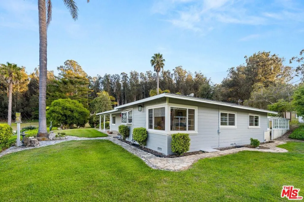 Lompoc, California 93436, United States, 4 Bedrooms Bedrooms, ,3 BathroomsBathrooms,Residential,Active,234732