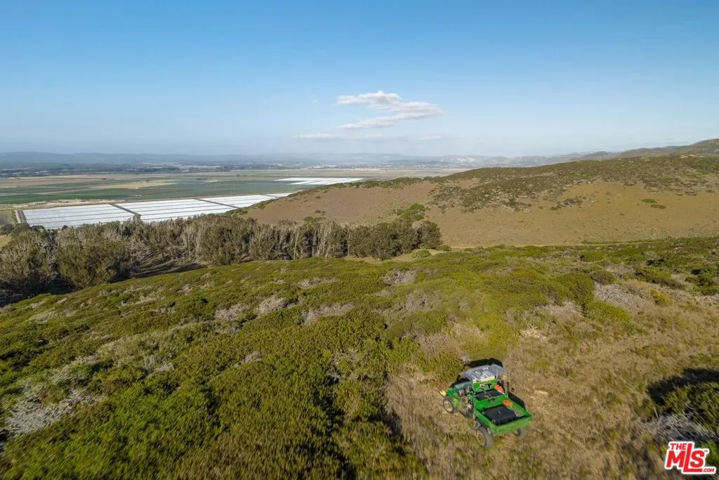 Lompoc, California 93436, United States, 4 Bedrooms Bedrooms, ,3 BathroomsBathrooms,Residential,Active,234732