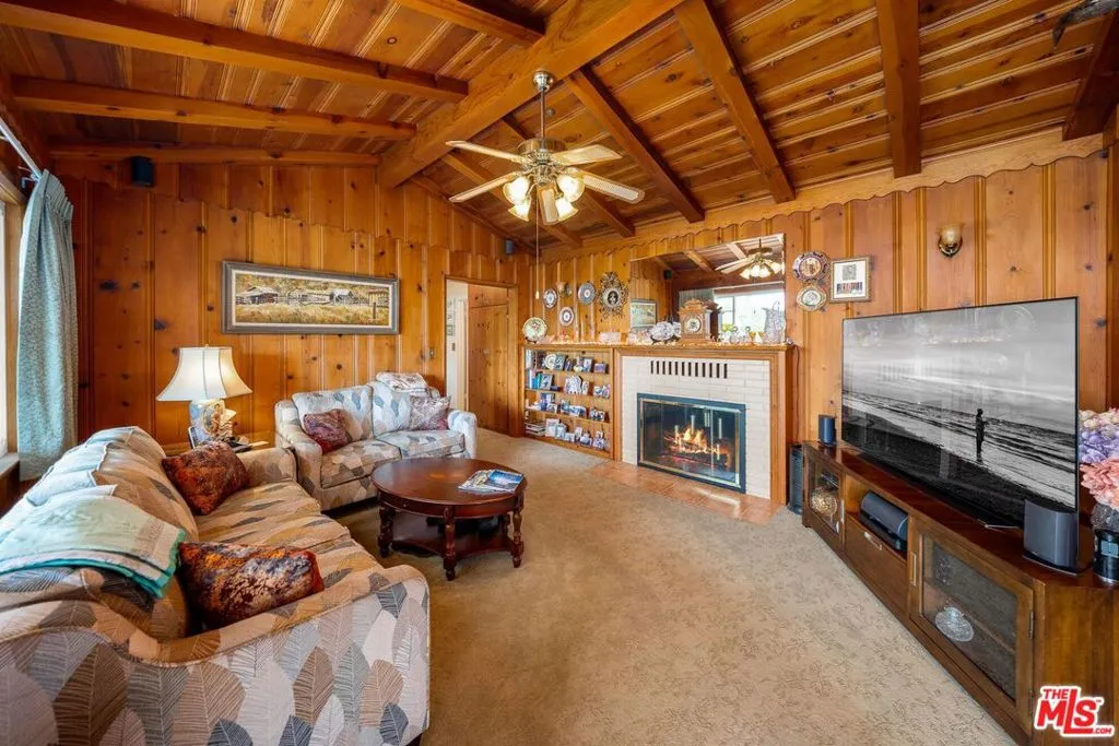 Lompoc, California 93436, United States, 4 Bedrooms Bedrooms, ,3 BathroomsBathrooms,Residential,Active,234732