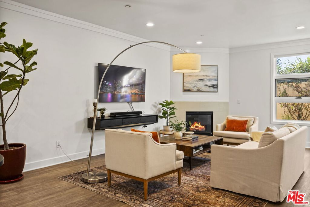 1253 18th Street 103
