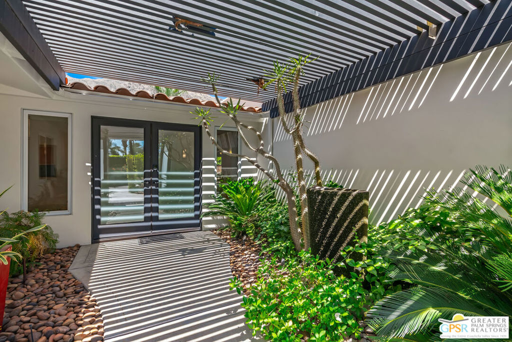 1165 Abrigo Road