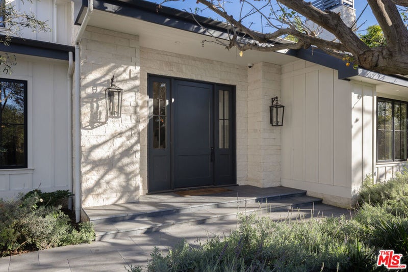 550 Spoleto Drive