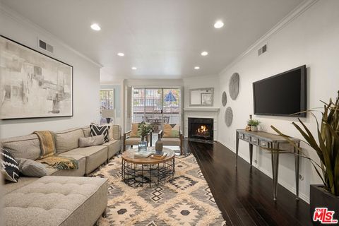 11667 Gorham Avenue 206 Los Angeles CA 90049