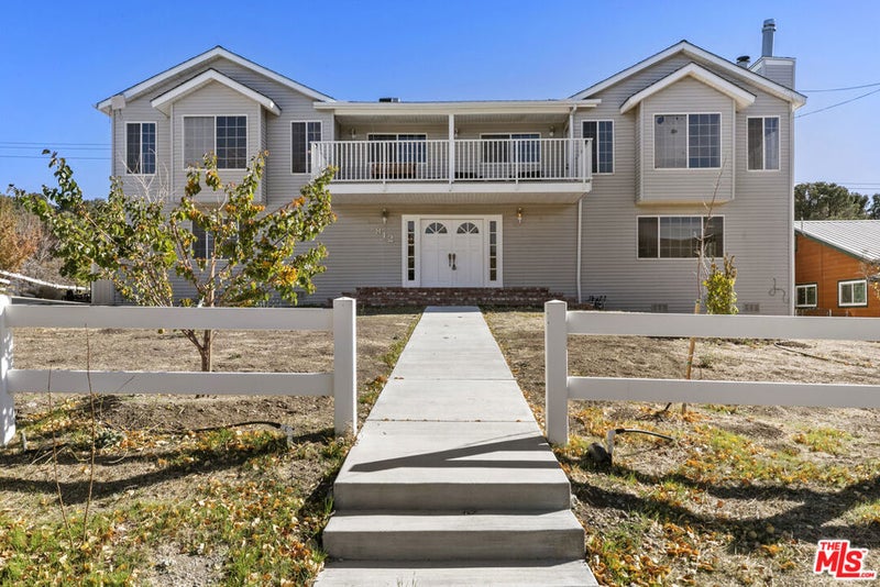 812 Glenbrook Drive