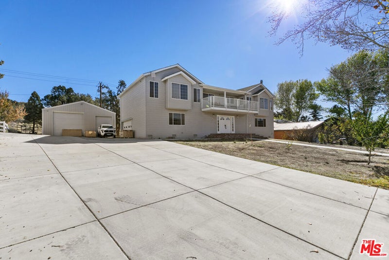 812 Glenbrook Drive