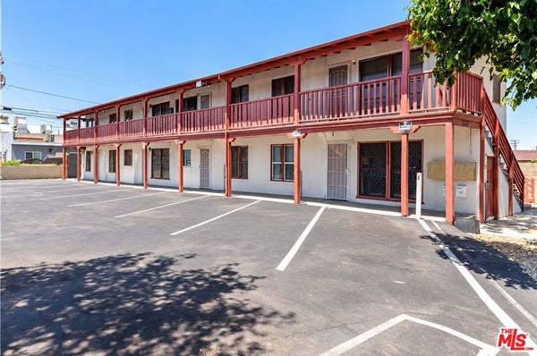 44921 TREVOR AVE, LANCASTER, CA 93534 - Image c5683bbabc35f487773e79e83ec048c6/755313385