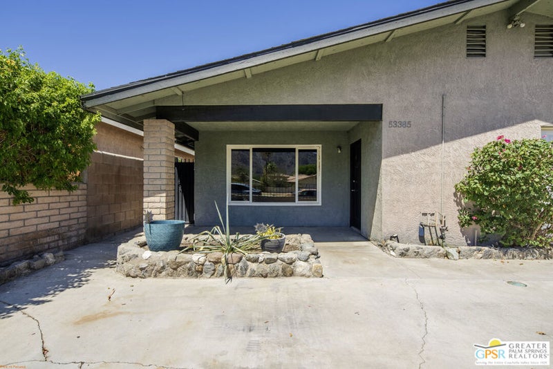 53385 Eisenhower Drive