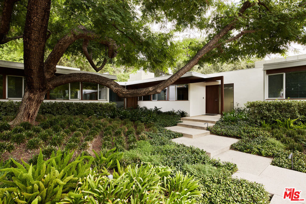 Properties 3 3970 Archdale Road