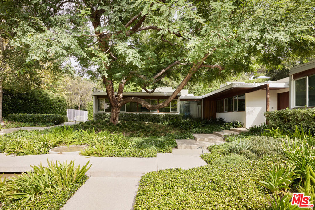 Properties 2 3970 Archdale Road