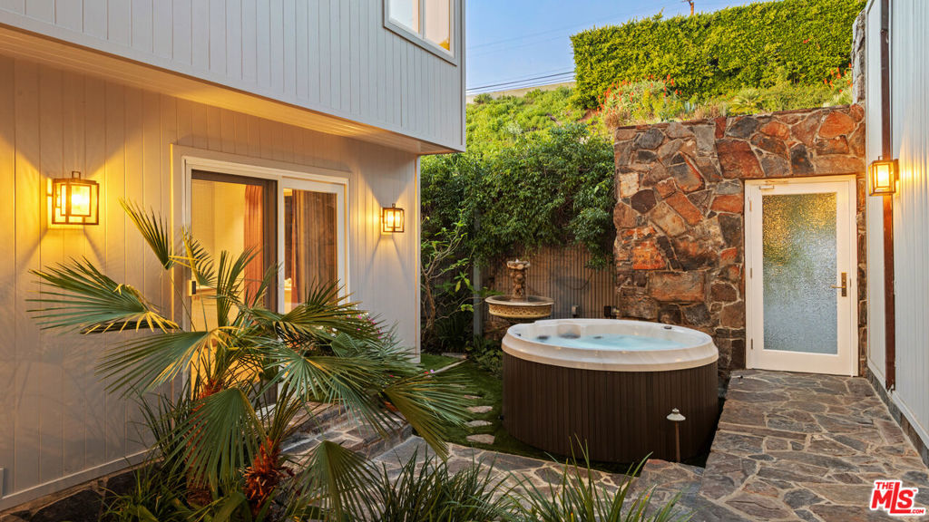 27078 Malibu Cove Colony Drive