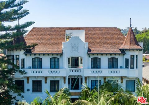 2041 N Vermont Avenue Los Angeles CA 90027