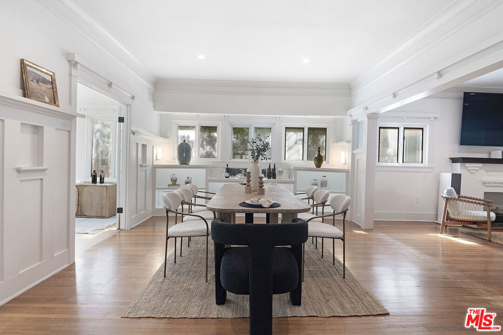 1506 Crenshaw Boulevard