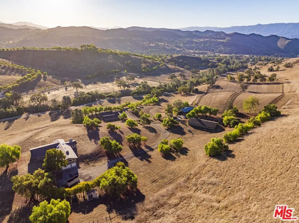 Santa Ynez, California 93460, United States, 6 Bedrooms Bedrooms, ,4 BathroomsBathrooms,Residential,Active,234803