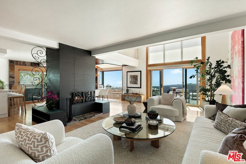 231 Loma Metisse Road