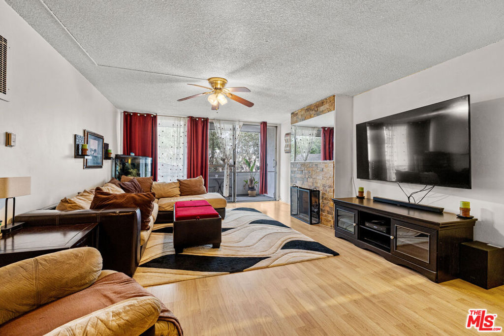 6435 Green Valley Circle 214