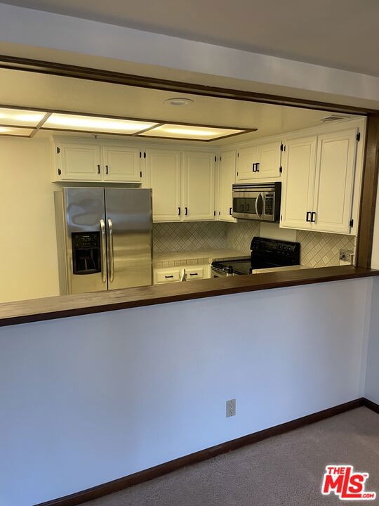 880 W 1st Street 613