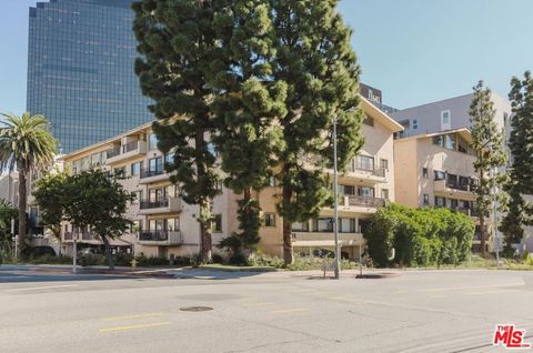 1154 S Barrington Avenue 101 Los Angeles CA 90049