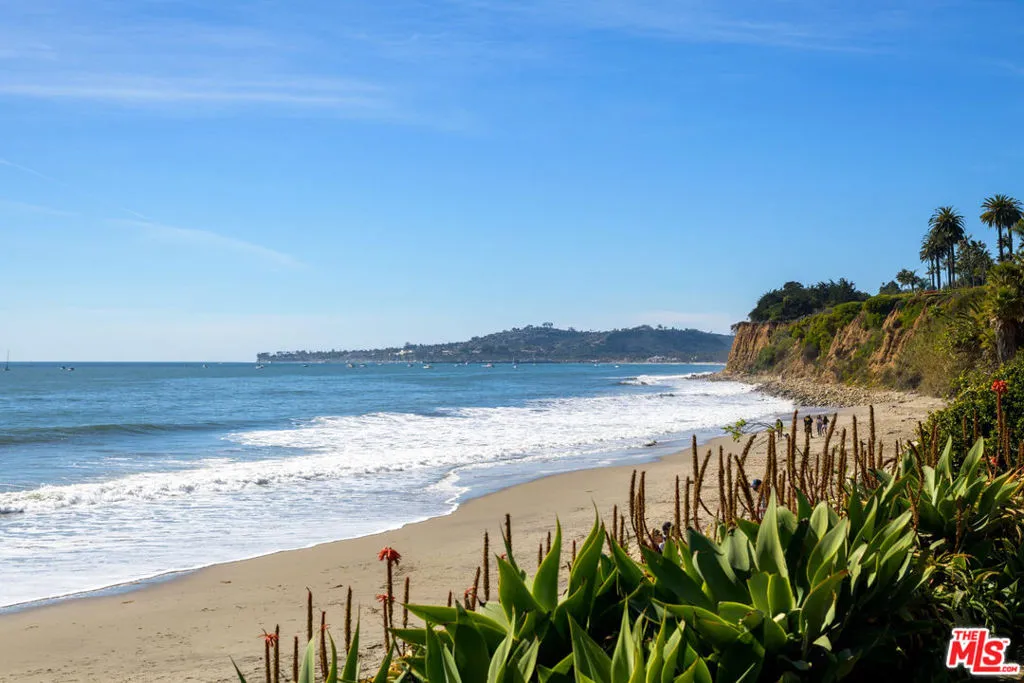 Santa Barbara, California 93108, United States, 2 Bedrooms Bedrooms, ,2 BathroomsBathrooms,Residential,Active,146548