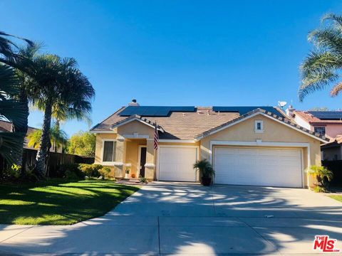 Photo of 43063 Kensington Place, Temecula, CA 92592 (MLS # 26864723)