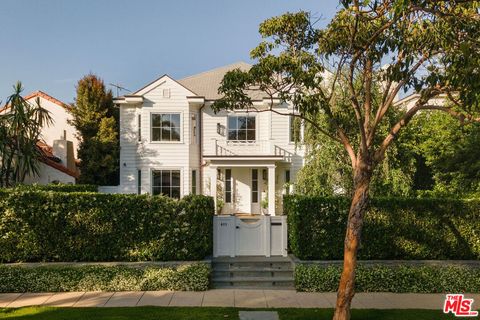 621 21st Place Santa Monica CA 90402