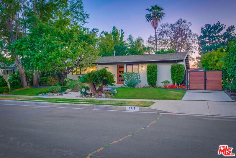 5715 Corteen Place