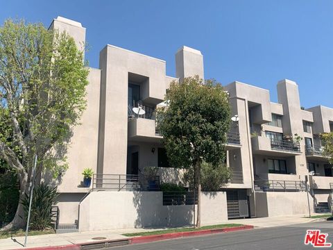 11767 Iowa Avenue 10 Los Angeles CA 90025