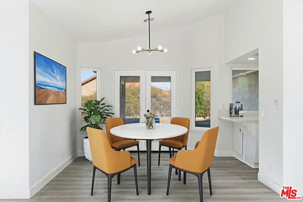 3531 Southview Court